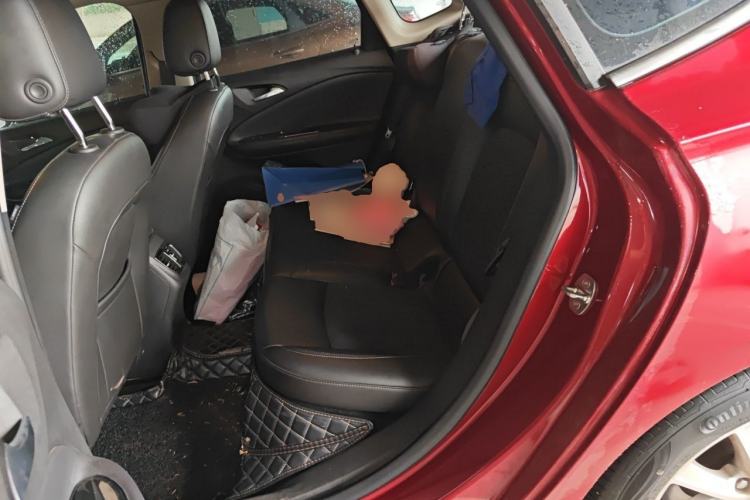 Used Buick Verano 2017 Sedan 20T Dual-Clutch Leading Model Left Rear Seat
