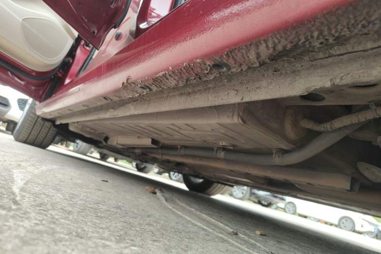 Used Buick Verano 2017 Sedan 15S Automatic Leading Model Left Side Sill