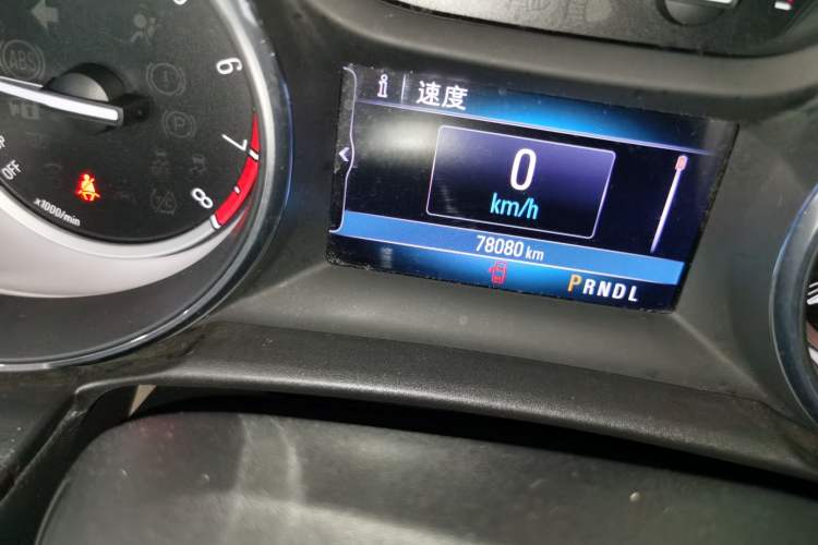Used Buick Verano 2017 Sedan 15S Automatic Leading Model Odometer Close Up