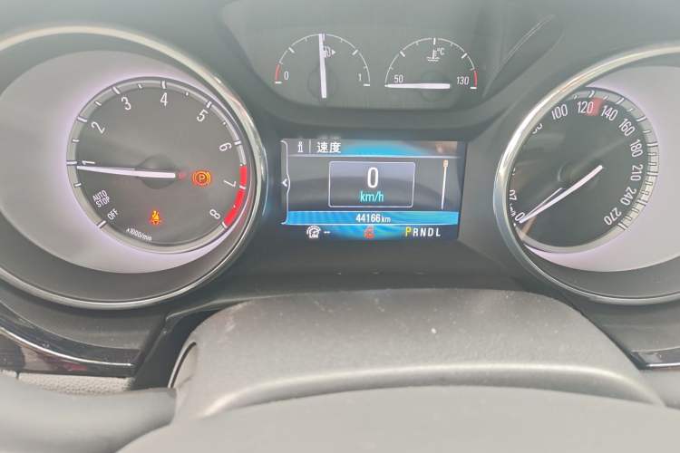 Used Buick Verano 2017 Sedan 15S Automatic Entry Model Odometer Close Up