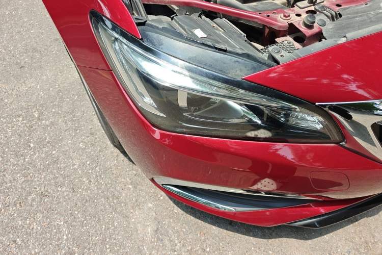Used Buick Verano 2017 Sedan 15S Automatic Leading Model Right Front Headlight