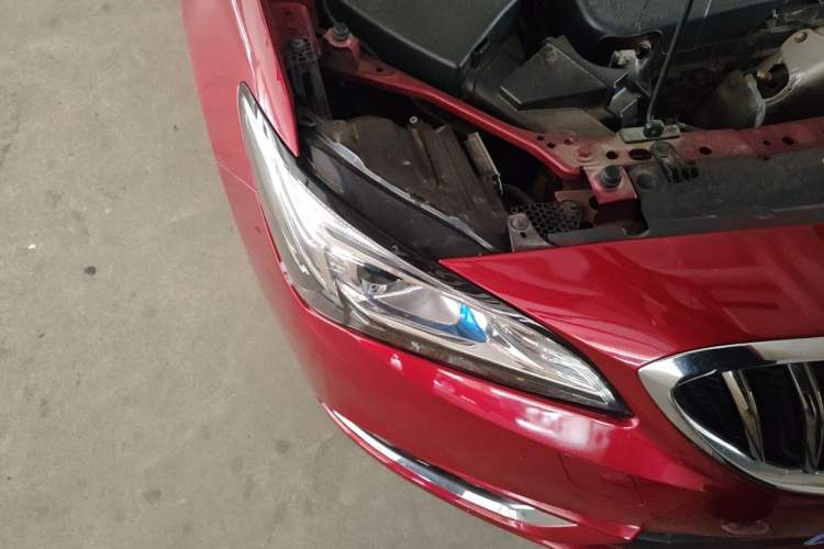 Used Buick Verano 2017 Sedan 15S Automatic Entry Model Right Front Headlight