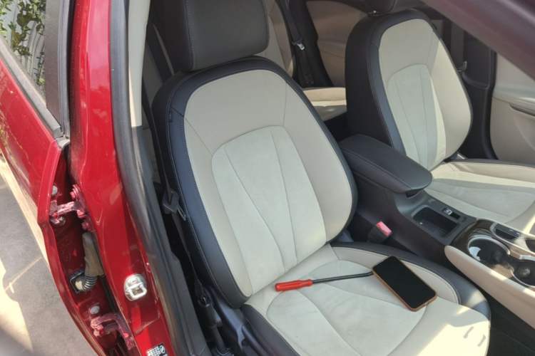 Used Buick Verano 2017 Sedan 15S Automatic Leading Model Right Front Seat