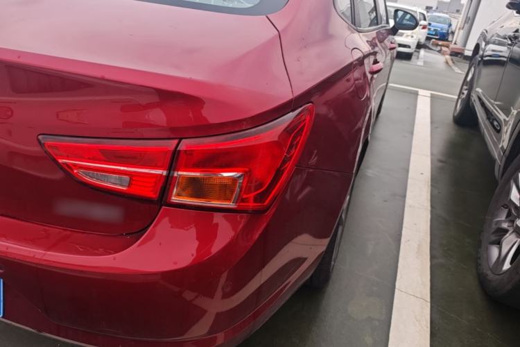 Used Buick Verano 2017 Sedan 15S Automatic Leading Model Right Rear Taillight
