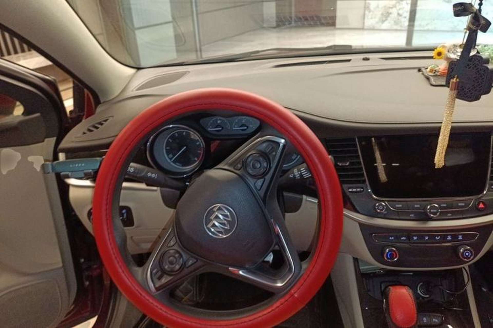 Used Buick Verano 2017 Sedan 15S Automatic Leading Model Steering Wheel