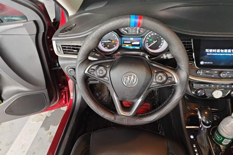 Used Buick Verano 2017 Sedan 20T Dual-Clutch Leading Model Steering Wheel