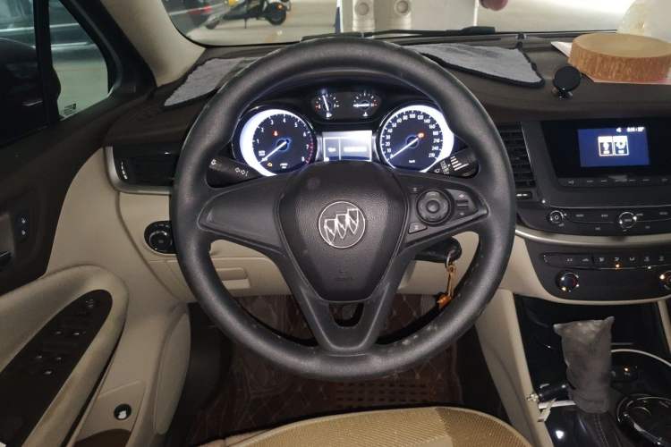 Used Buick Verano 2017 Sedan 15S Automatic Entry Model Steering Wheel