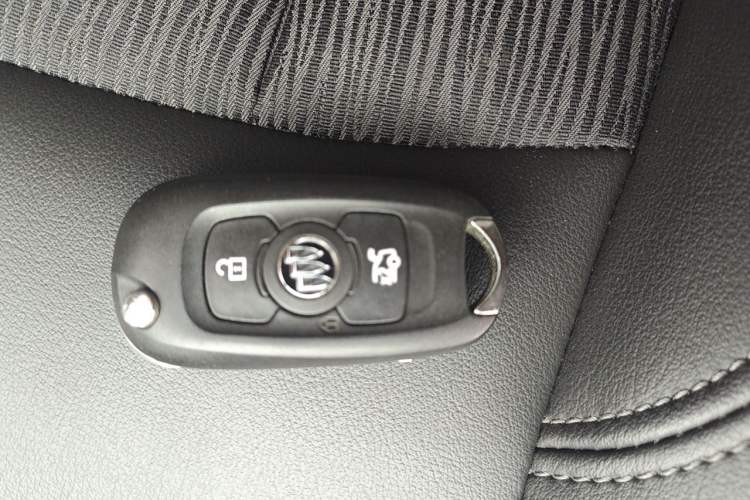 Used Buick Verano 2017 Sedan 15S Automatic Entry Model Vehicle Key