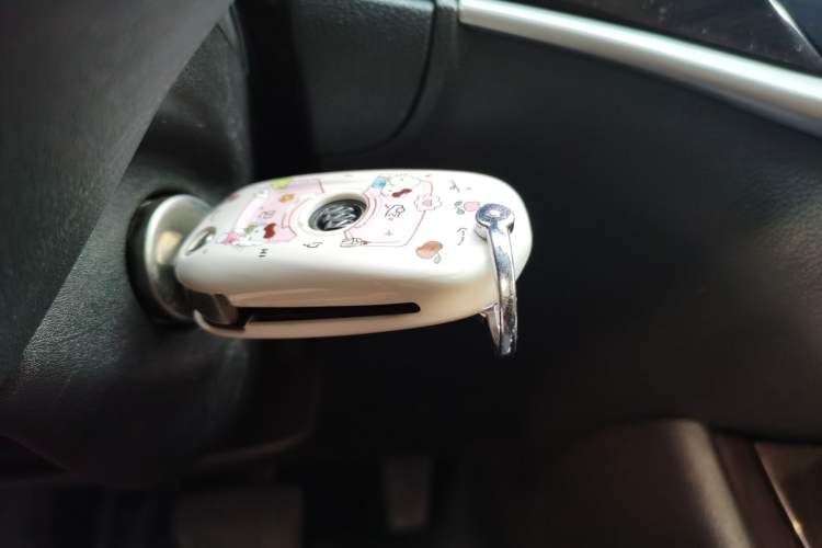 Used Buick Verano 2017 Sedan 20T Dual-Clutch Leading Model Vehicle Key