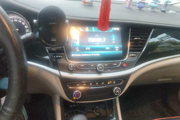 Used Buick Verano 2017 Sedan 15S Automatic Leading Model Audio And AC Panel