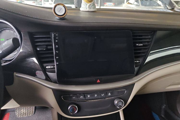 Used Buick Verano 2017 Sedan 15S Automatic Leading Model Audio And AC Panel