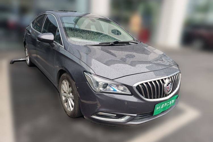 Used Buick Verano 2017 Sedan 20T Dual-Clutch Elite Model Front Right 45 Deg