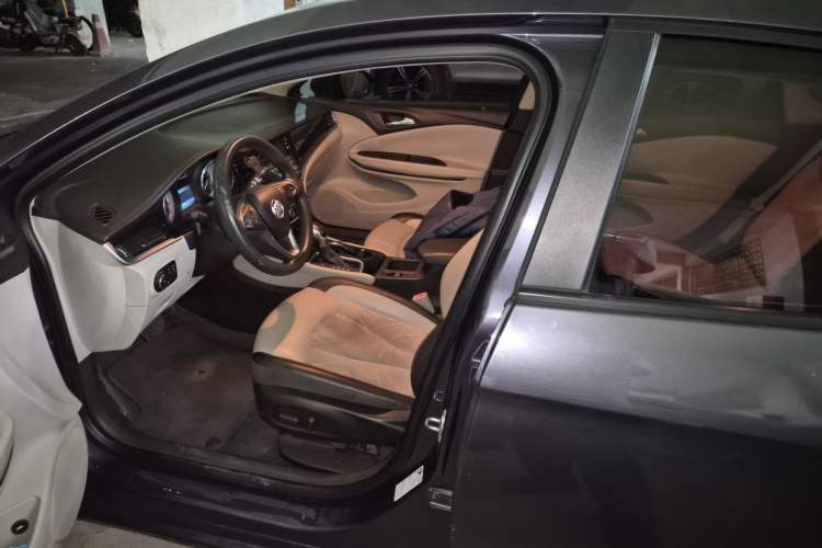Used Buick Verano 2017 Sedan 15S Automatic Leading Model Left Front Seat