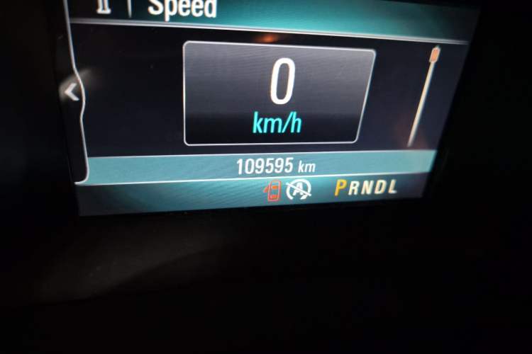 Used Buick Verano 2017 Sedan 15S Automatic Leading Model Odometer Close Up
