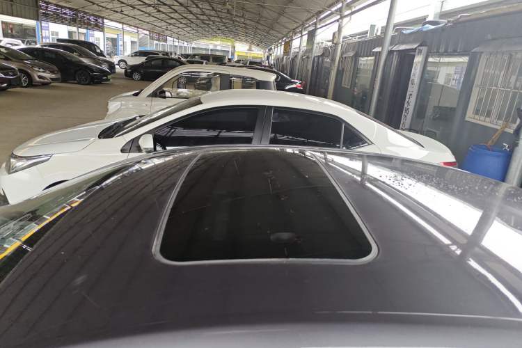Used Buick Verano 2017 Sedan 15S Automatic Leading Model Roof
