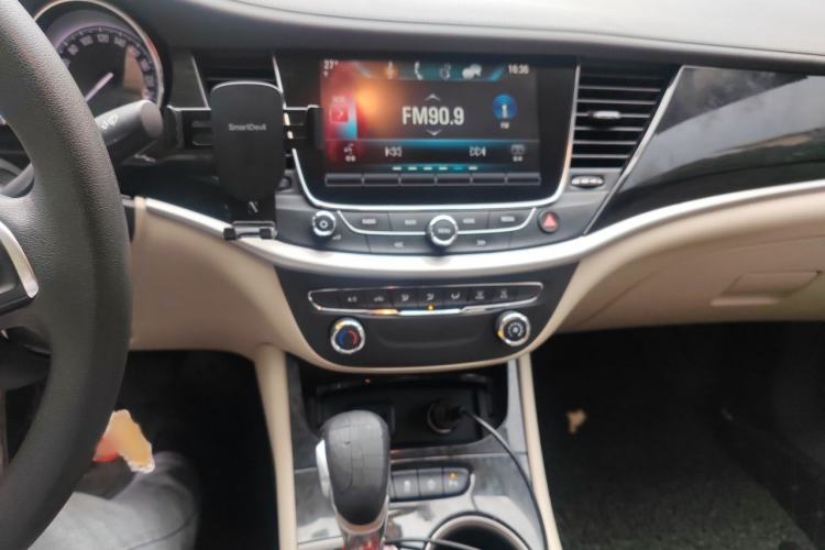 Used Buick Verano 2017 Sedan 15S Automatic Leading Model Audio And AC Panel