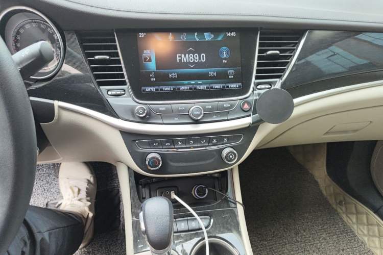 Used Buick Verano 2017 Sedan 15S Automatic Leading Model Audio And AC Panel
