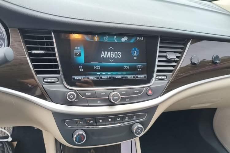 Used Buick Verano 2017 Sedan 15S Automatic Leading Model Audio And AC Panel