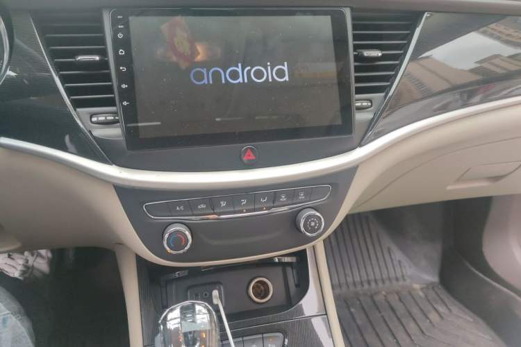 Used Buick Verano 2017 Sedan 15S Automatic Leading Model Audio And AC Panel