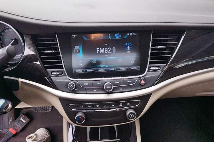 Used Buick Verano 2017 Sedan 15S Automatic Leading Model Audio And AC Panel