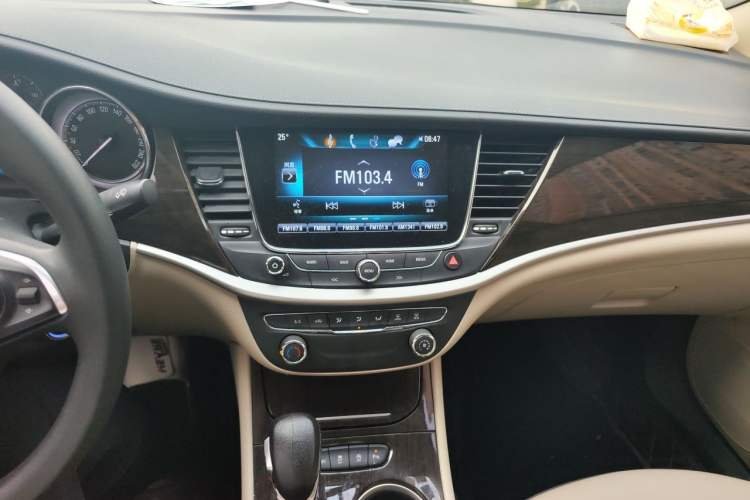 Used Buick Verano 2017 Sedan 15S Automatic Leading Model Audio And AC Panel