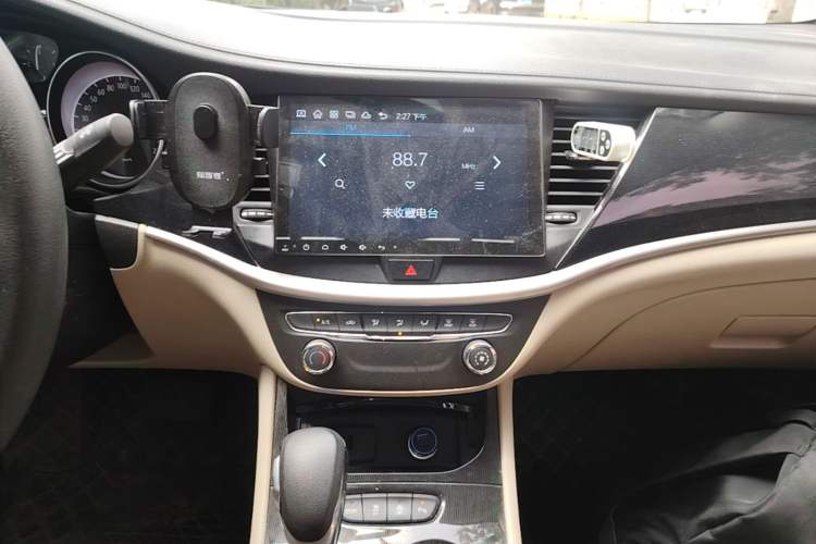 Used Buick Verano 2017 Sedan 15S Automatic Entry Model Audio And AC Panel