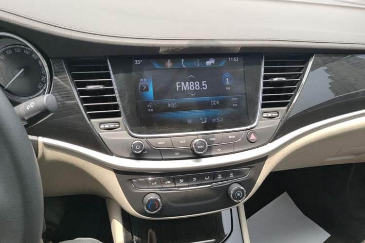 Used Buick Verano 2017 Sedan 15S Automatic Leading Model Audio And AC Panel