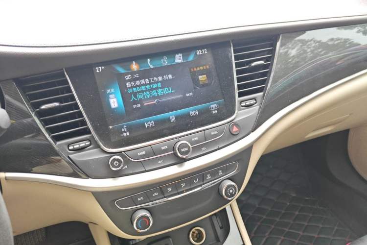 Used Buick Verano 2017 Sedan 15S Automatic Leading Model Audio And AC Panel