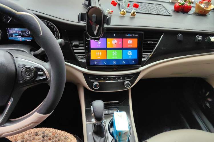 Used Buick Verano 2017 Sedan 15S Automatic Leading Model Audio And AC Panel