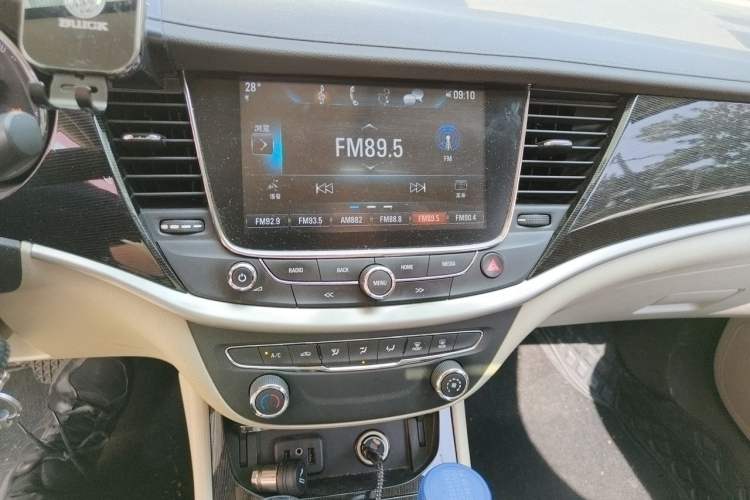 Used Buick Verano 2017 Sedan 15S Automatic Leading Model Audio And AC Panel