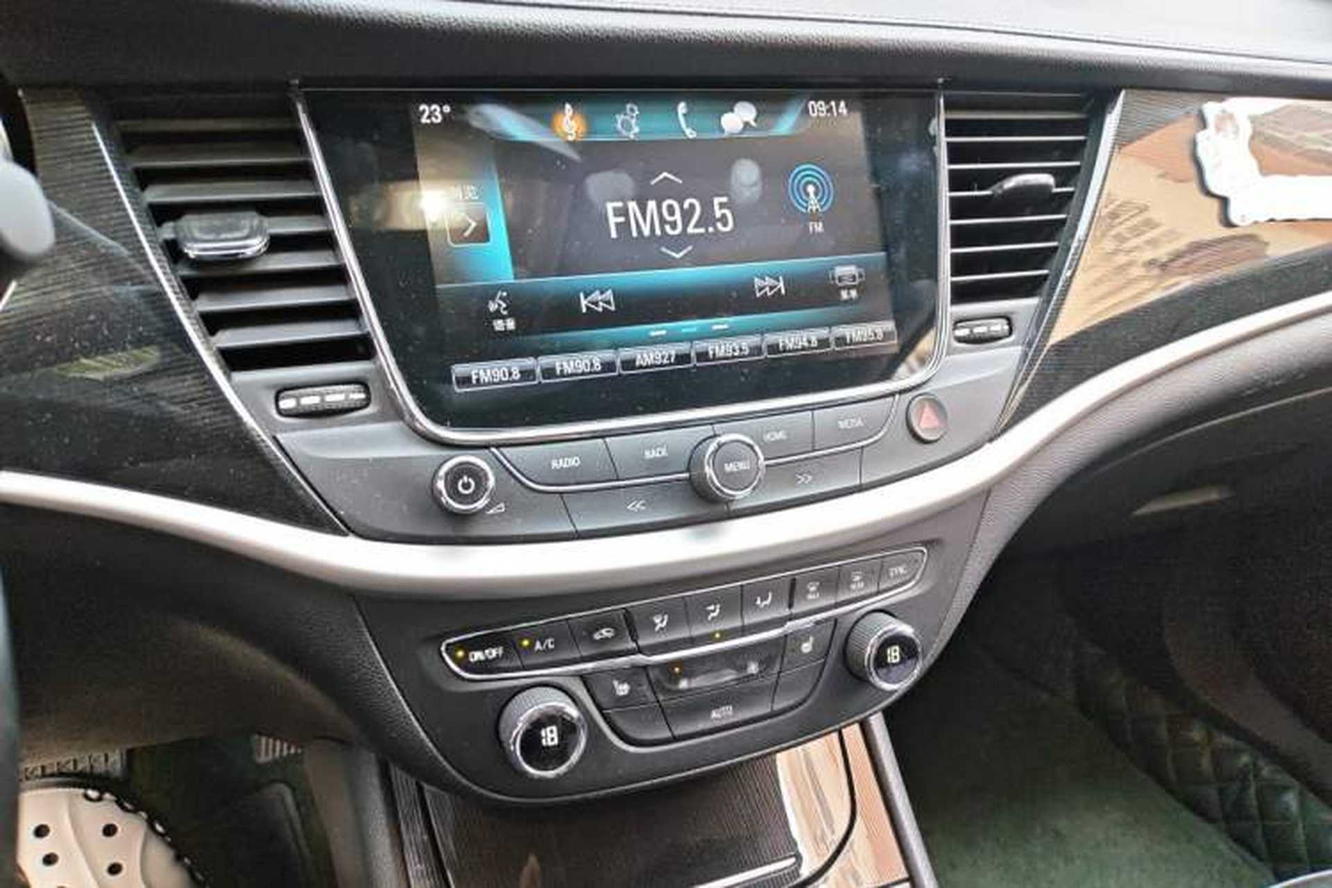 Used Buick Verano 2017 Sedan 20T Dual-Clutch Elite Model Audio And AC Panel