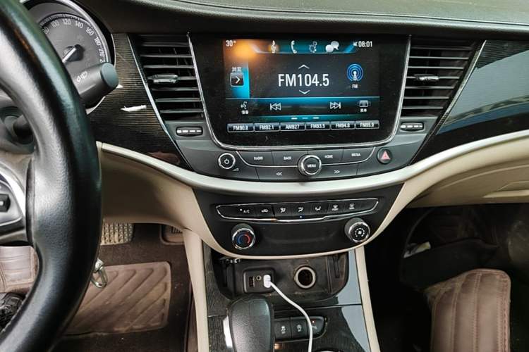 Used Buick Verano 2017 Sedan 15S Automatic Leading Model Audio And AC Panel