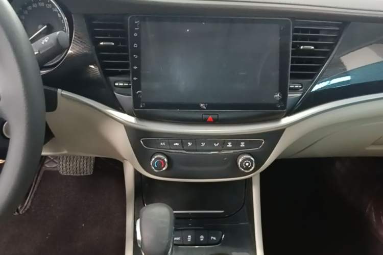 Used Buick Verano 2017 Sedan 15S Automatic Entry Model Audio And AC Panel