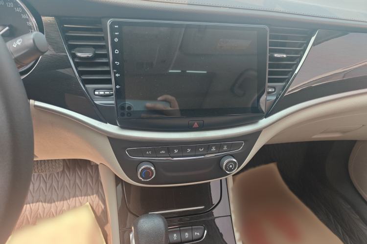 Used Buick Verano 2017 Sedan 15S Automatic Entry Model Audio And AC Panel