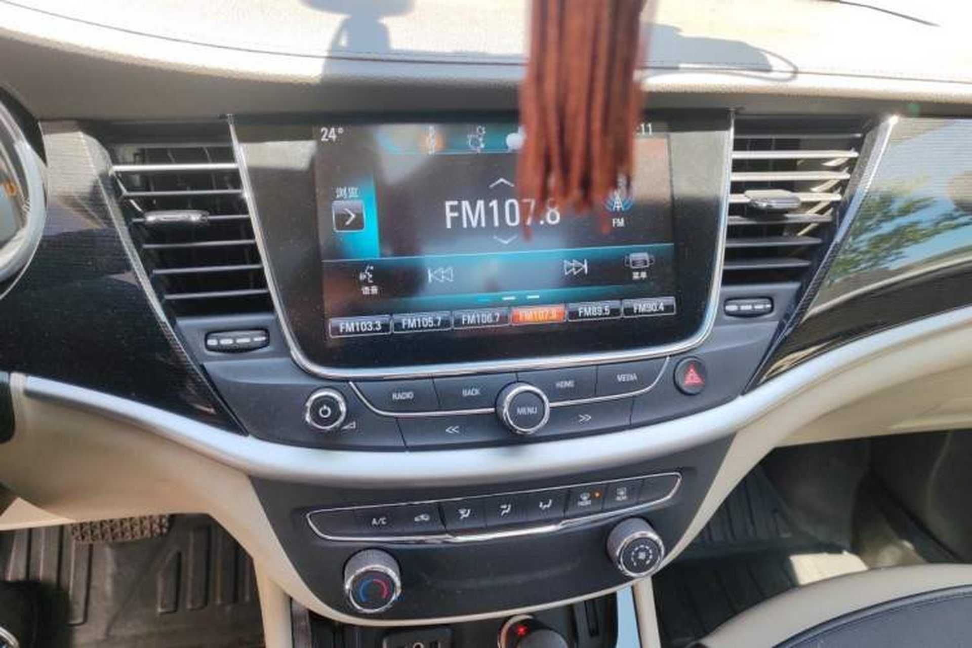 Used Buick Verano 2017 Sedan 15S Automatic Leading Model Audio And AC Panel