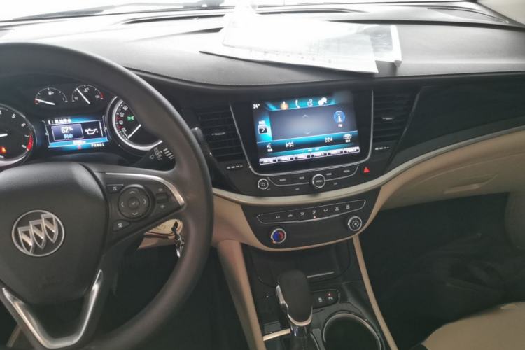 Used Buick Verano 2017 Sedan 15S Automatic Leading Model Center Console