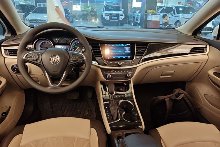 Used Buick Verano 2017 Sedan 15S Automatic Leading Model Center Console