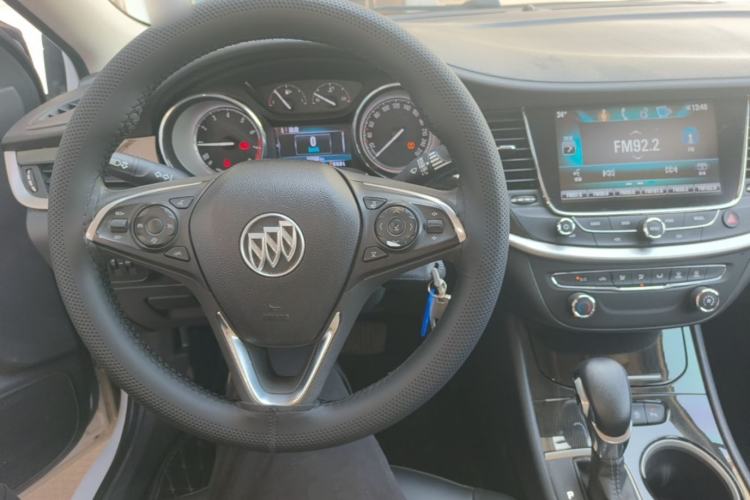 Used Buick Verano 2017 Sedan 20T Dual-Clutch Leading Model Center Console