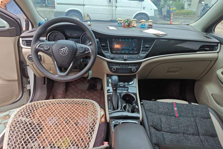 Used Buick Verano 2017 Sedan 15S Automatic Leading Model Center Console