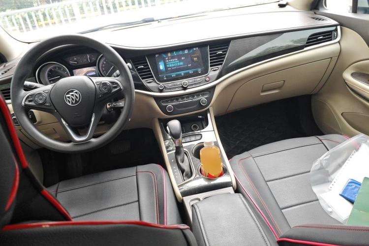 Used Buick Verano 2017 Sedan 15S Automatic Leading Model Center Console
