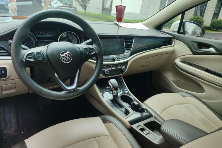 Used Buick Verano 2017 Sedan 15S Automatic Leading Model Center Console