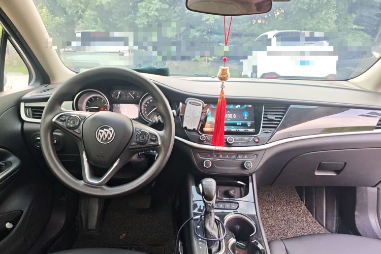 Used Buick Verano 2017 Sedan 20T Dual-Clutch Leading Model Center Console