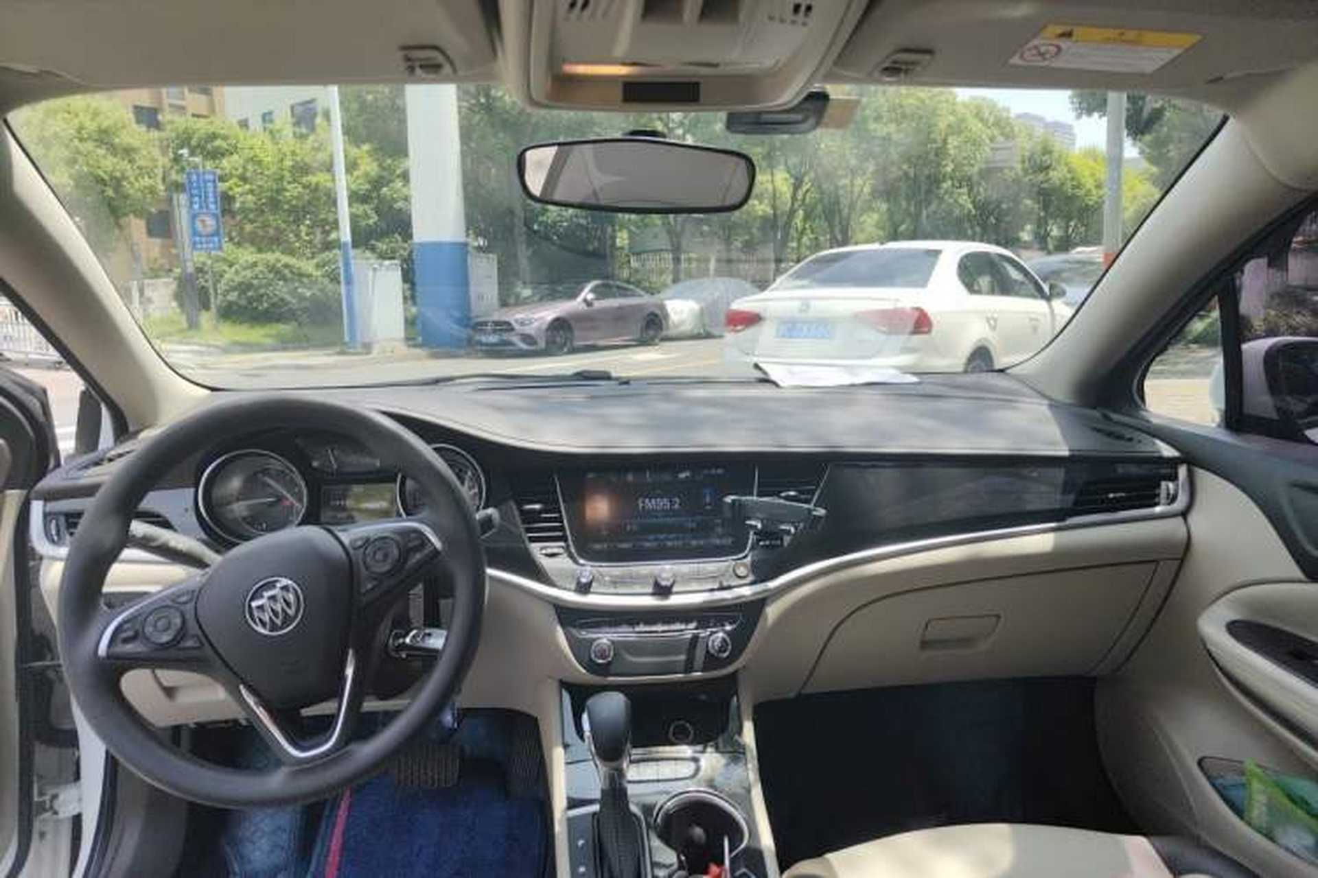 Used Buick Verano 2017 Sedan 15S Automatic Leading Model Center Console