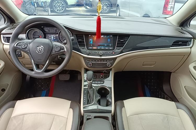 Used Buick Verano 2017 Sedan 15S Automatic Leading Model Center Console