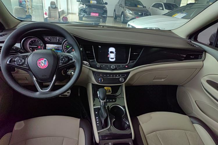 Used Buick Verano 2017 Sedan 15S Automatic Leading Model Center Console