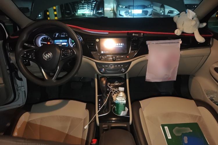 Used Buick Verano 2017 Sedan 15S Automatic Leading Model Center Console