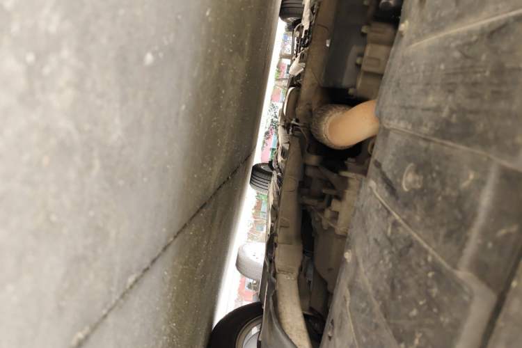 Used Buick Verano 2017 Sedan 15S Manual Entry-Level Model Chassis Front