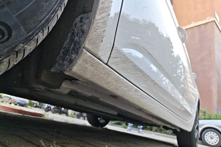 Used Buick Verano 2017 Sedan 20T Dual-Clutch Elite Model Chassis Front Left