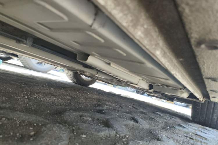 Used Buick Verano 2017 Sedan 15S Manual Entry-Level Model Chassis Front Right