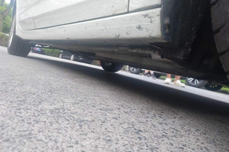 Used Buick Verano 2017 Sedan 20T Dual-Clutch Elite Model Chassis Front Right